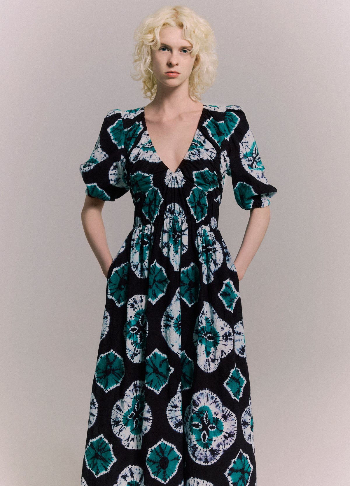 teal-aveline puff slv dress-editorial view - 2