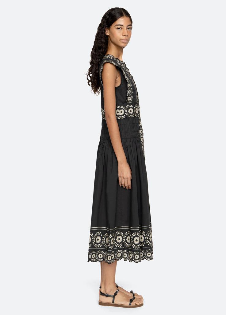 mirabel eyelet midi dress 00 / Black Designed in olive with Ladies Tops Color:Hunter Green* Boho Mama Zanzea Light