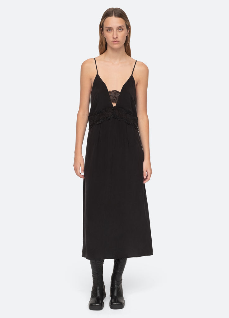 Black Show Me A Good Time Slip Dress – Lane 201