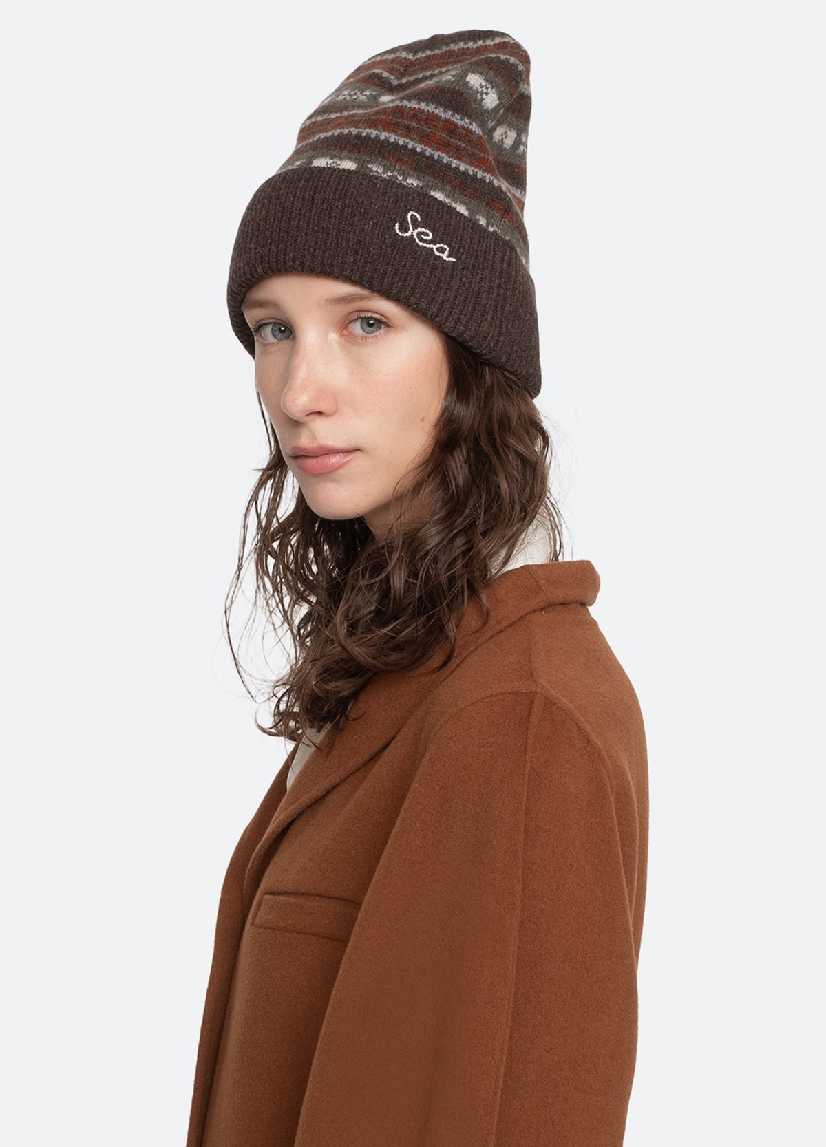 multi-isabel beanie-side view