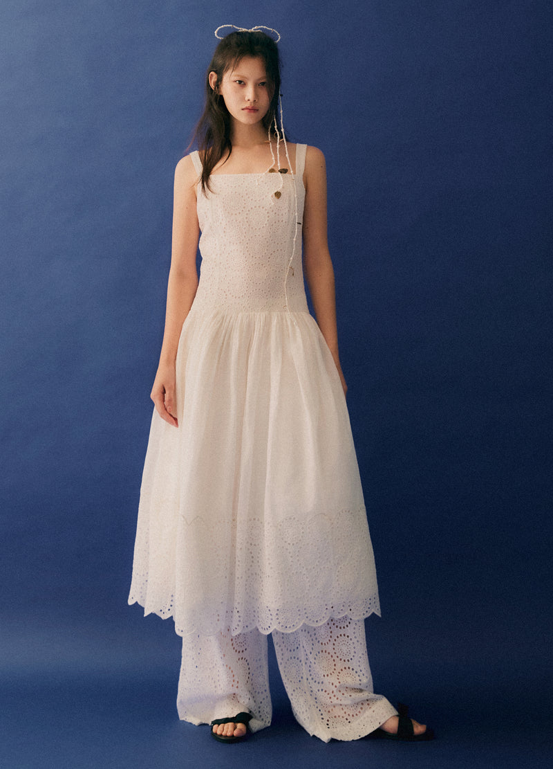 white-maeve dress-editorial view - 7