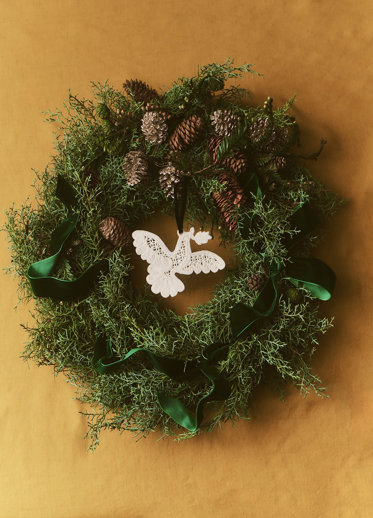 cream-mika ornament-editorial view