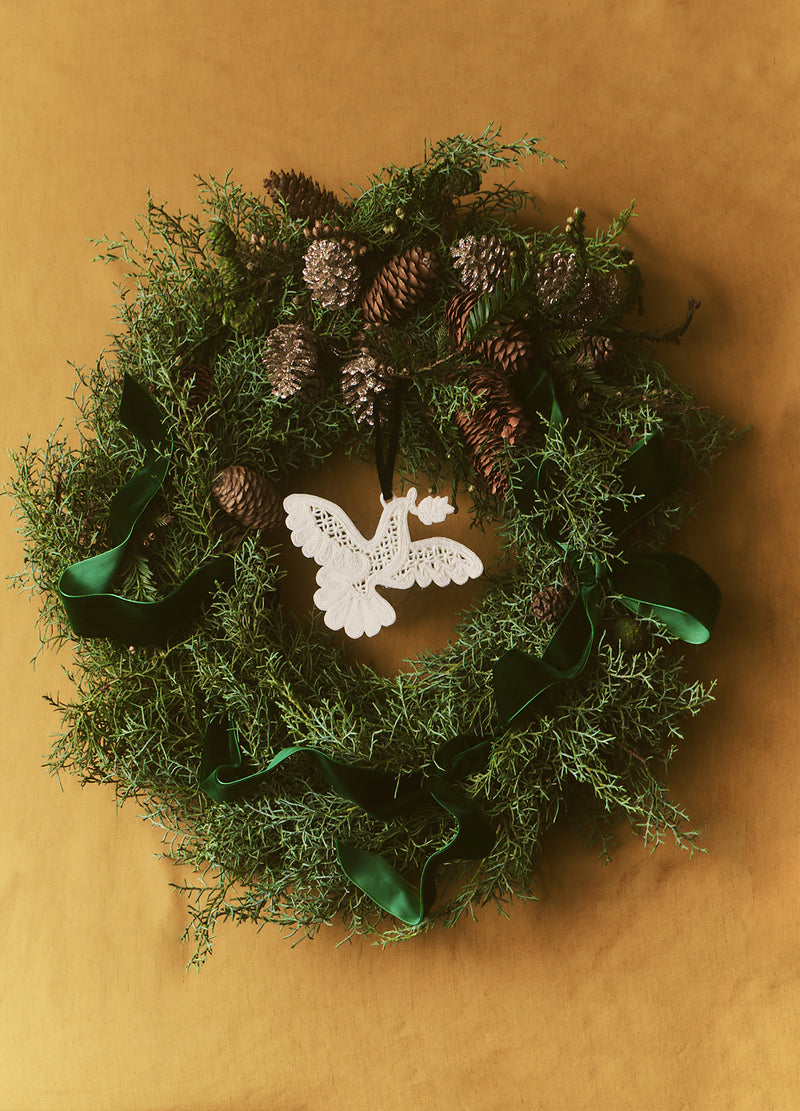 cream-mika ornament-editorial view - 1