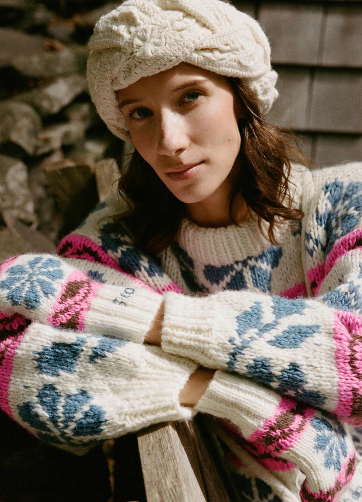 multi-mavis mittens-editorial view - 2