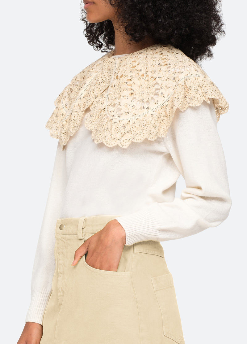cream-embroidered collar-model view - 2