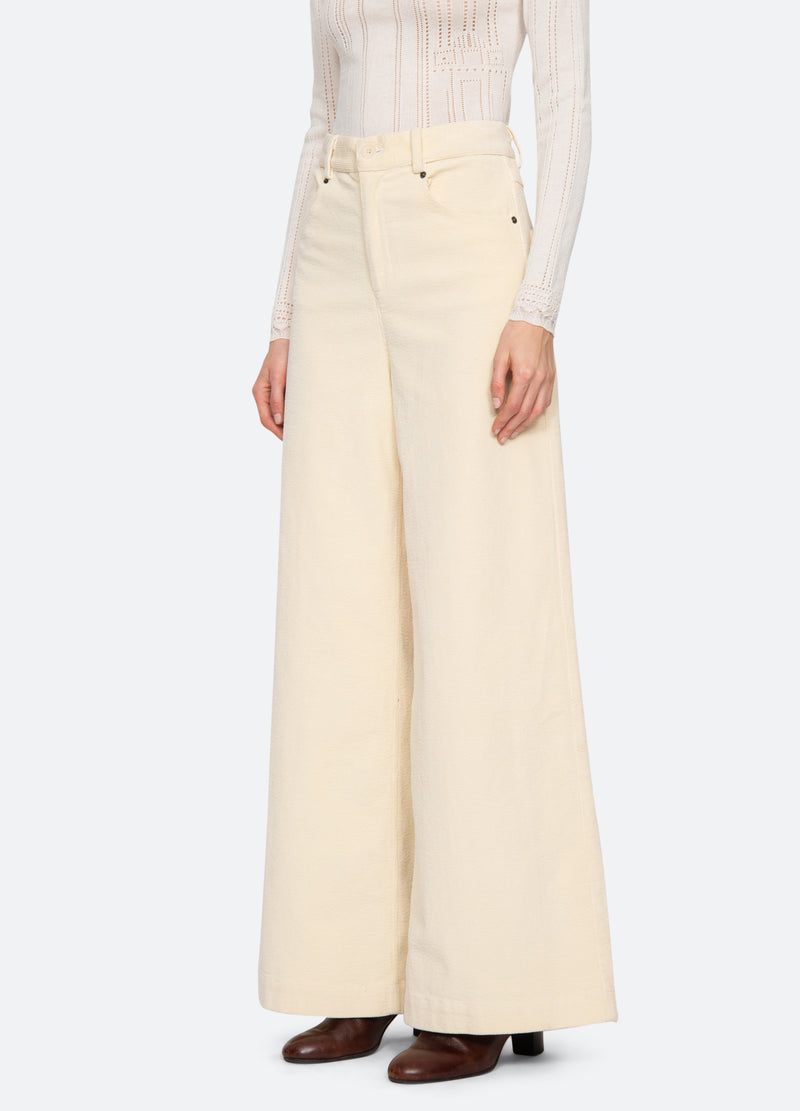 cream-carine jeans-three quarter view - 5