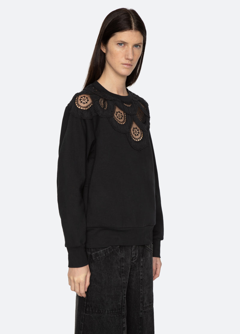 black-drea sweatshirt-three quarter view - 4