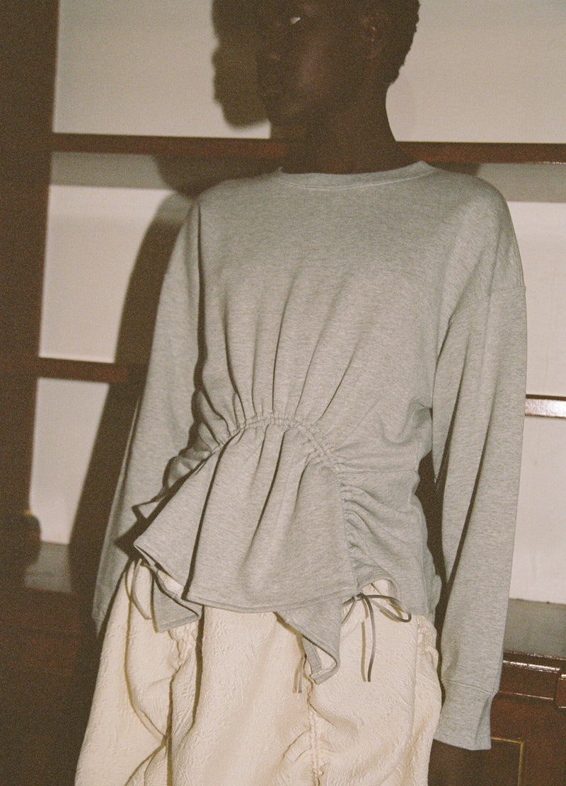 grey-elegi sweatshirt-editorial view - 2