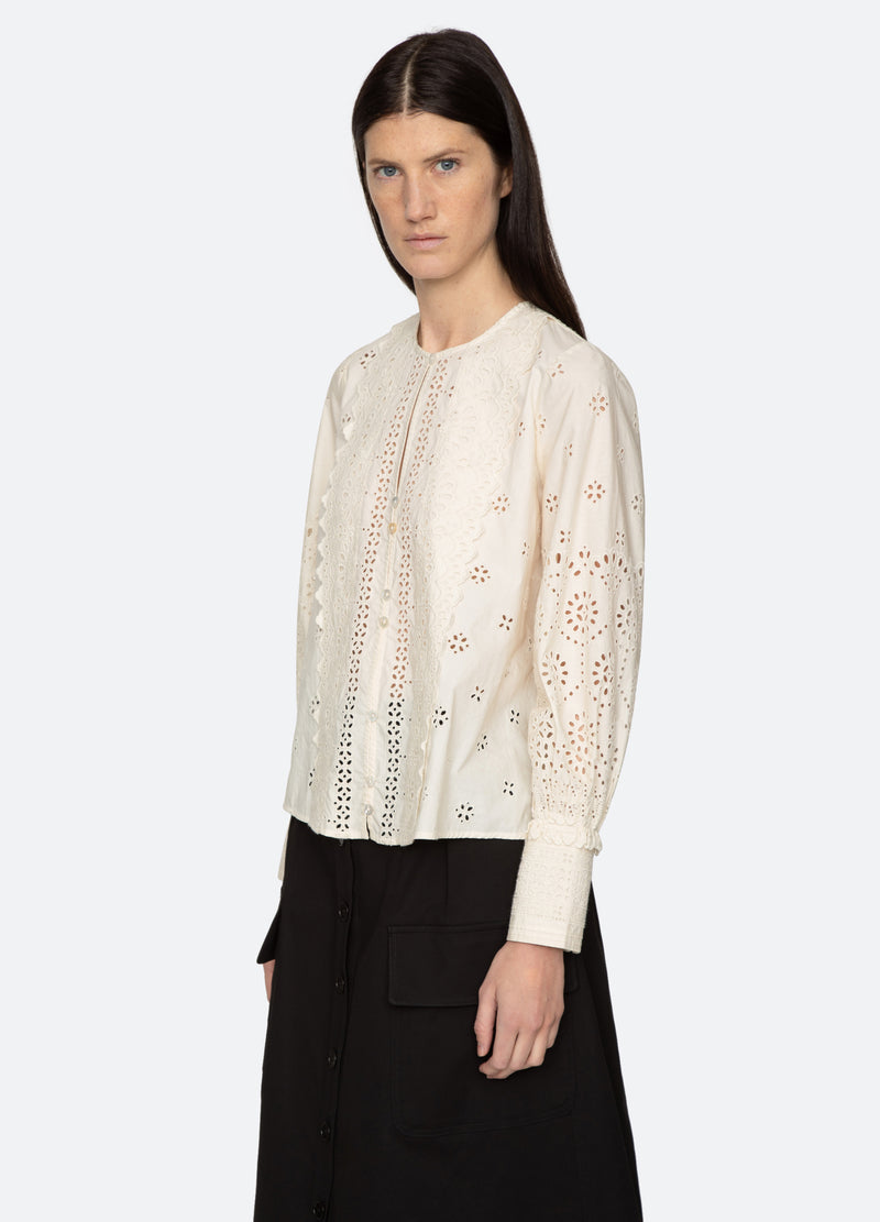 cream-lainey l/s top-three quarter view - 5