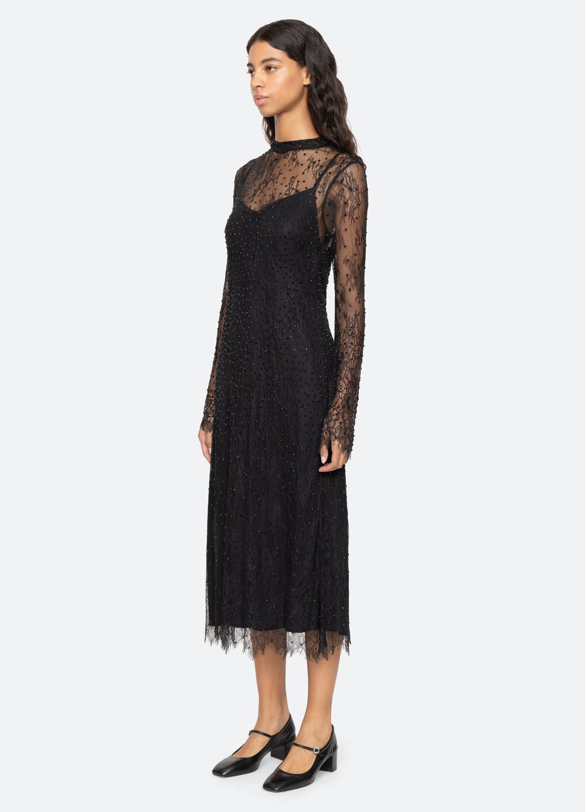 black-seraphina l/s dress-three quarter view - 6