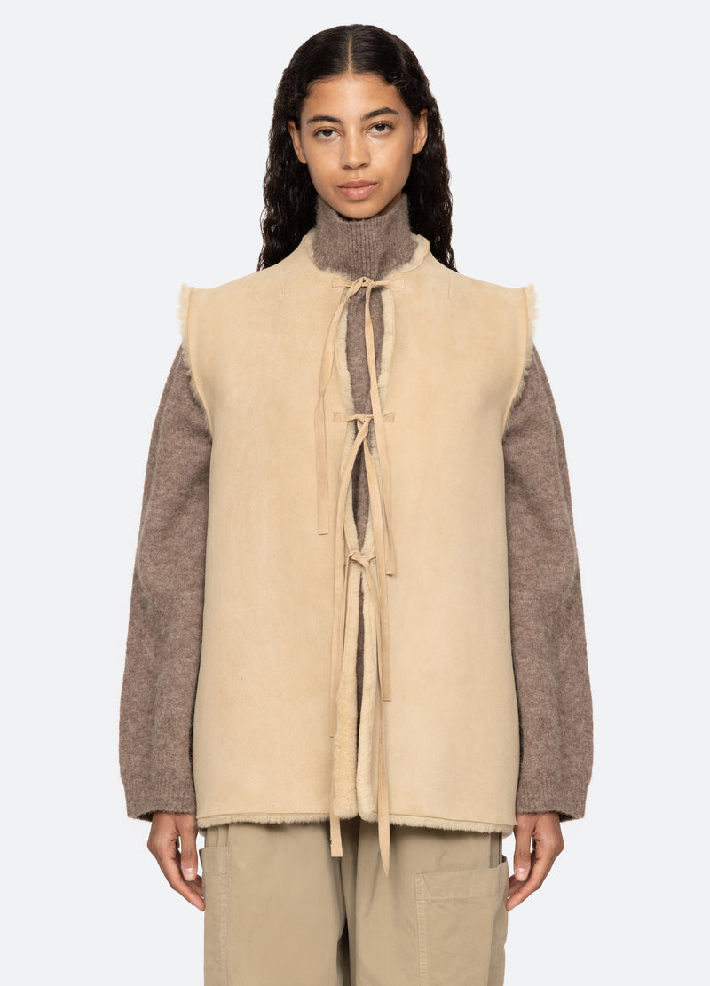 cream-elliot vest-front view 2 - 6