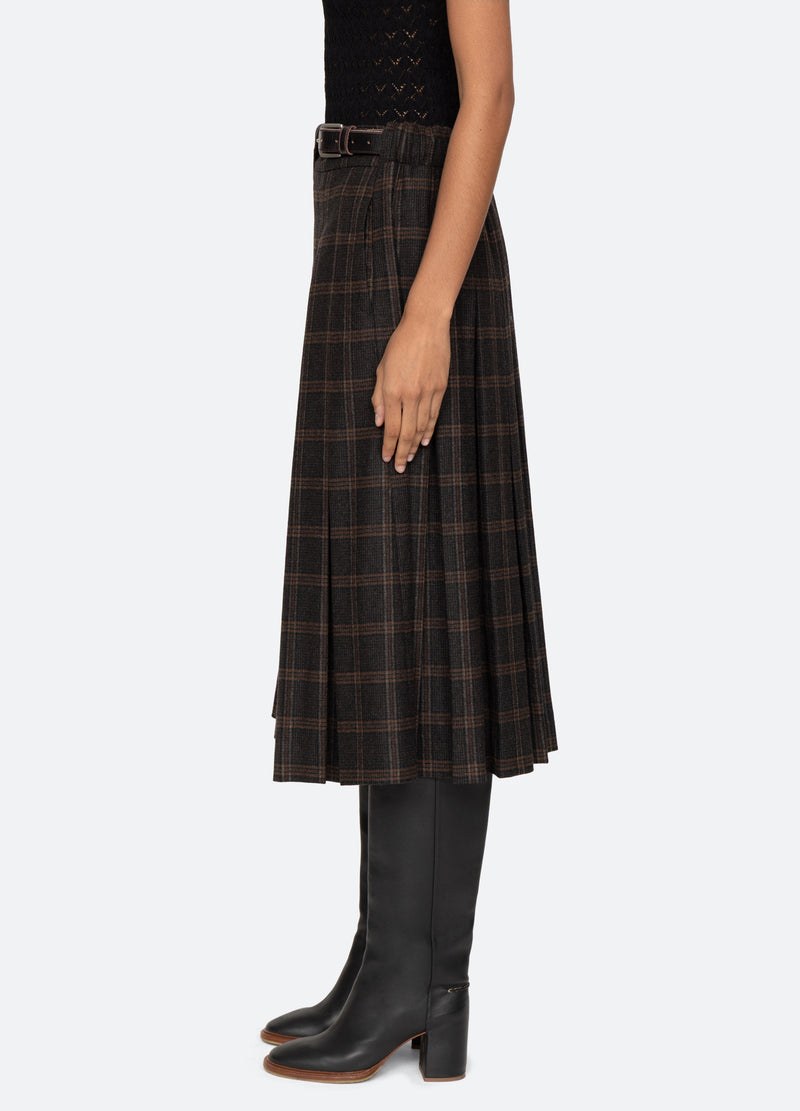 multi-monroe skirt-side view - 5