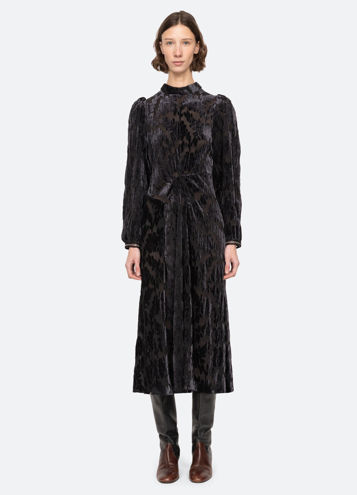 black-regine dress-front view 2 - 6