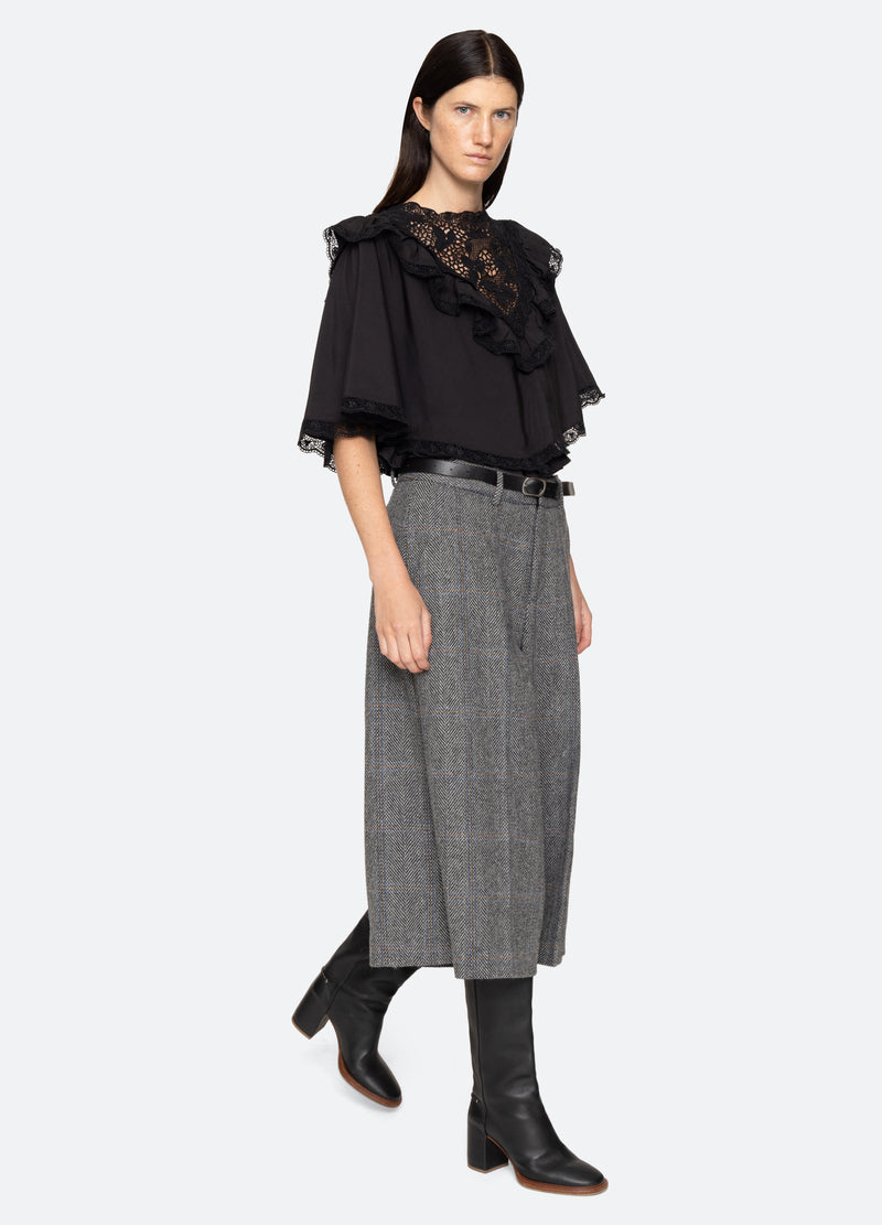 black-shanna capelet top-full body view - 7