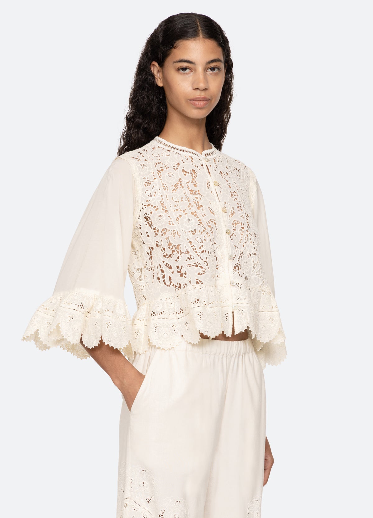 cream-shanna top-three quarter view - 4