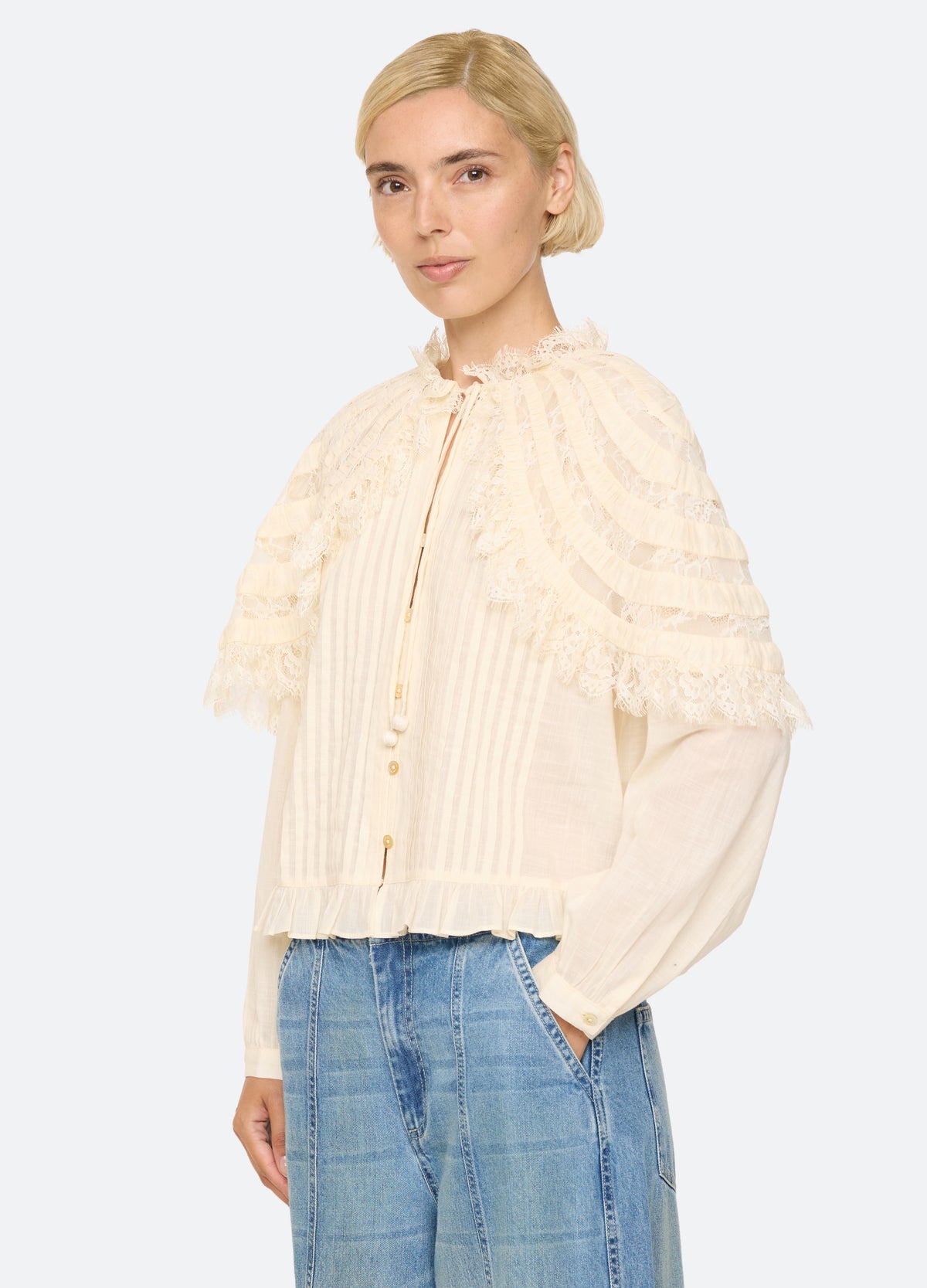cream-margaret top-three quarter view - 5