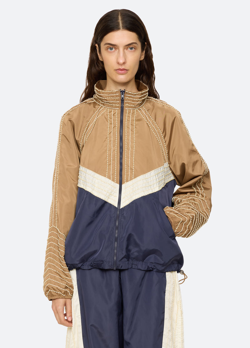 multi-quinn windbreaker-front view - 2