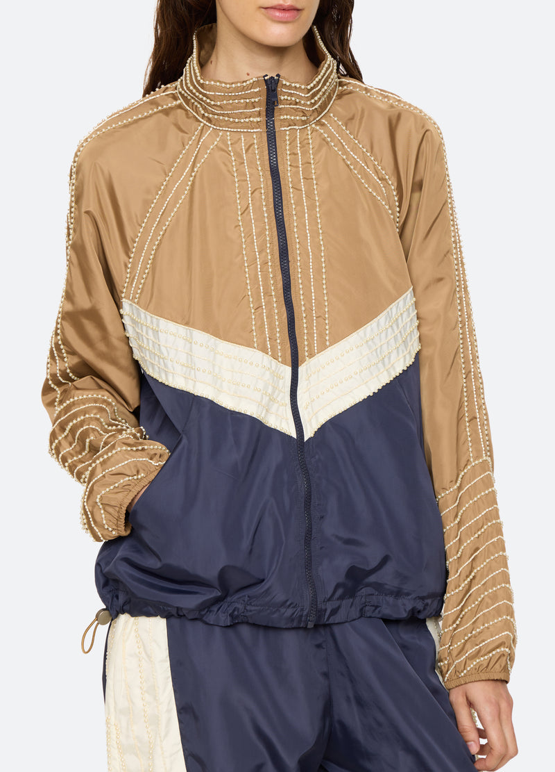 multi-quinn windbreaker-detail view - 8