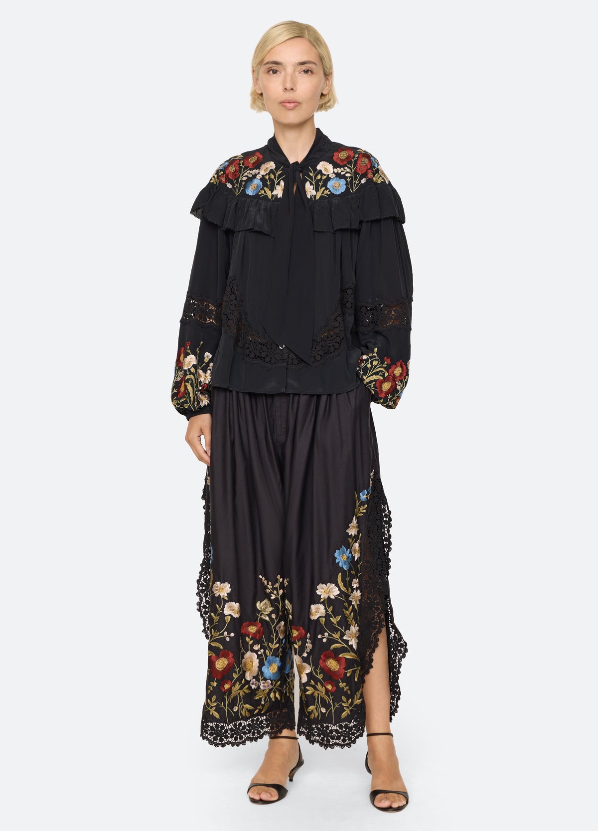 black-ruwa l/s top-full body view - 9