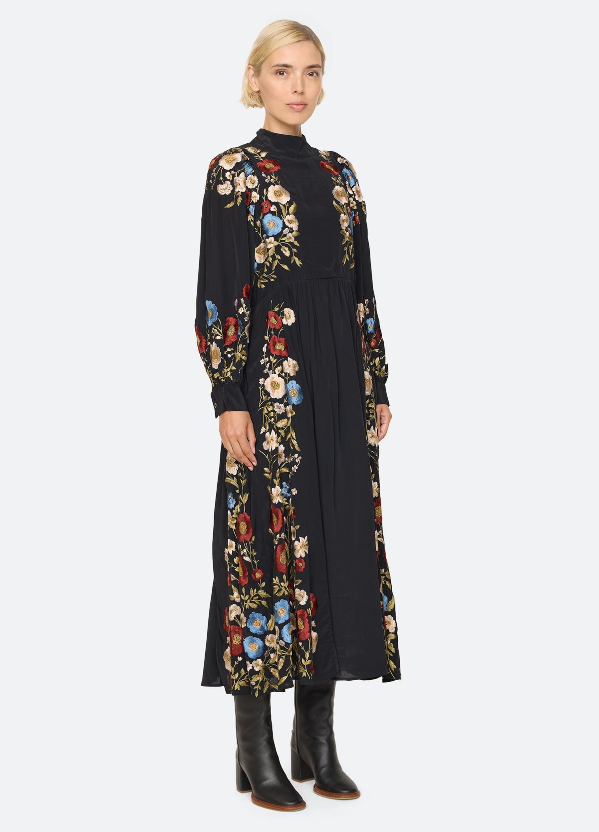 black-ruwa dress-three quarter view - 6