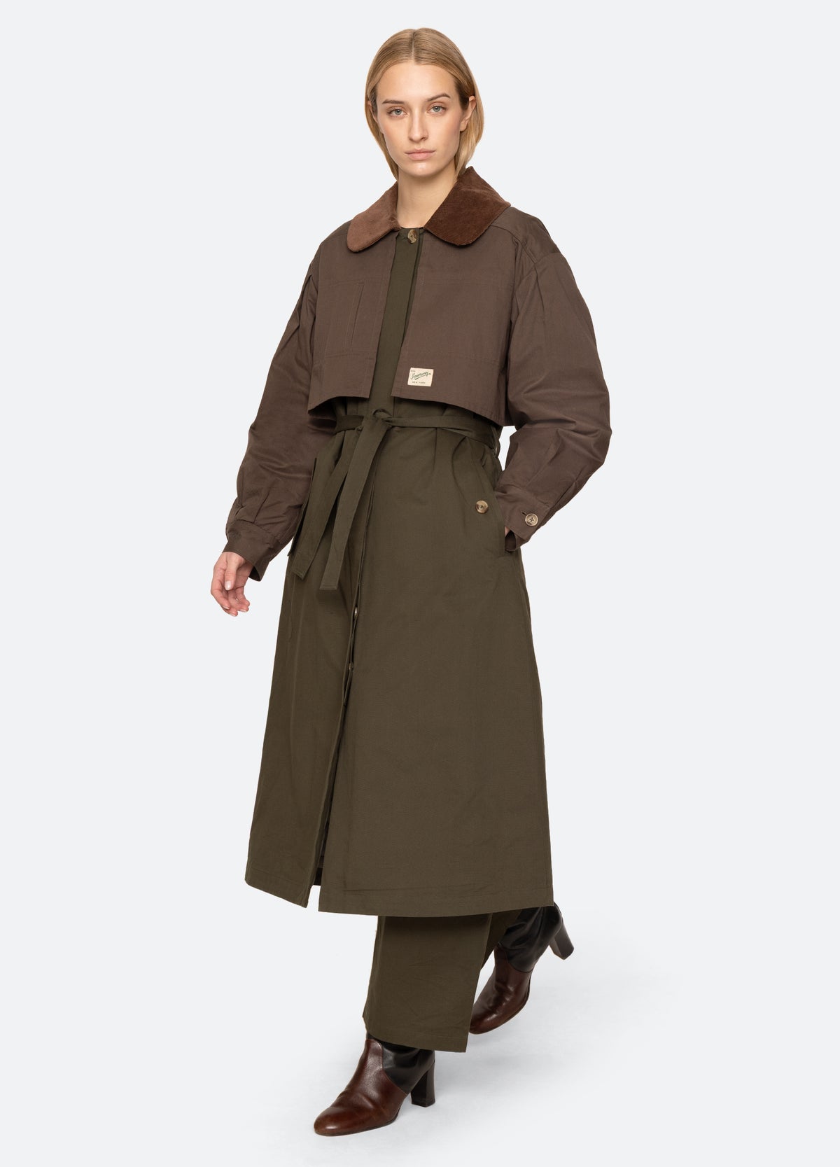 multi-tristan coat-walking view