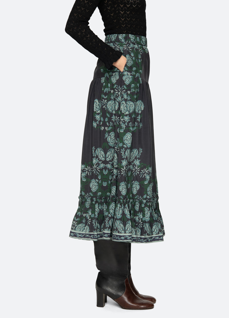 multi-tulla skirt-side view - 5