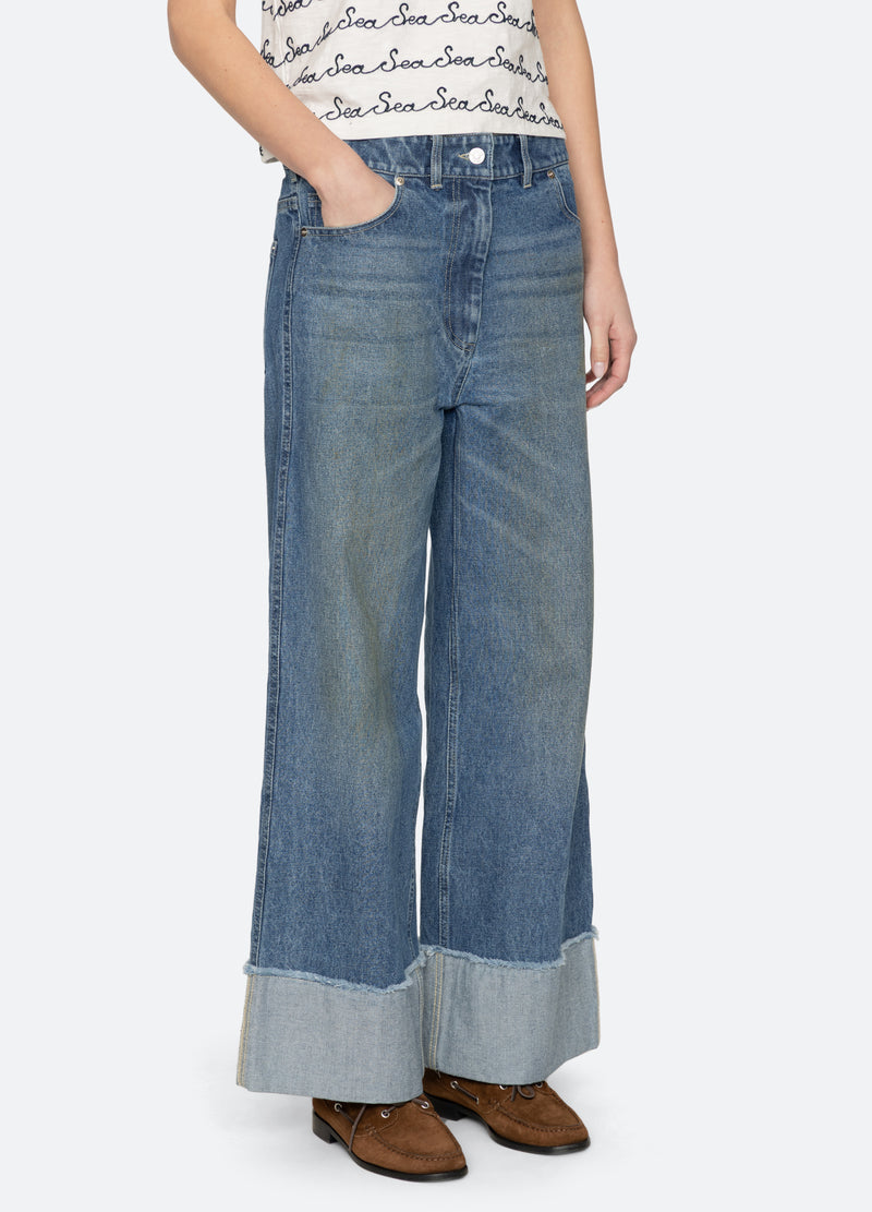 blue-zayna jeans-three quarter view - 6