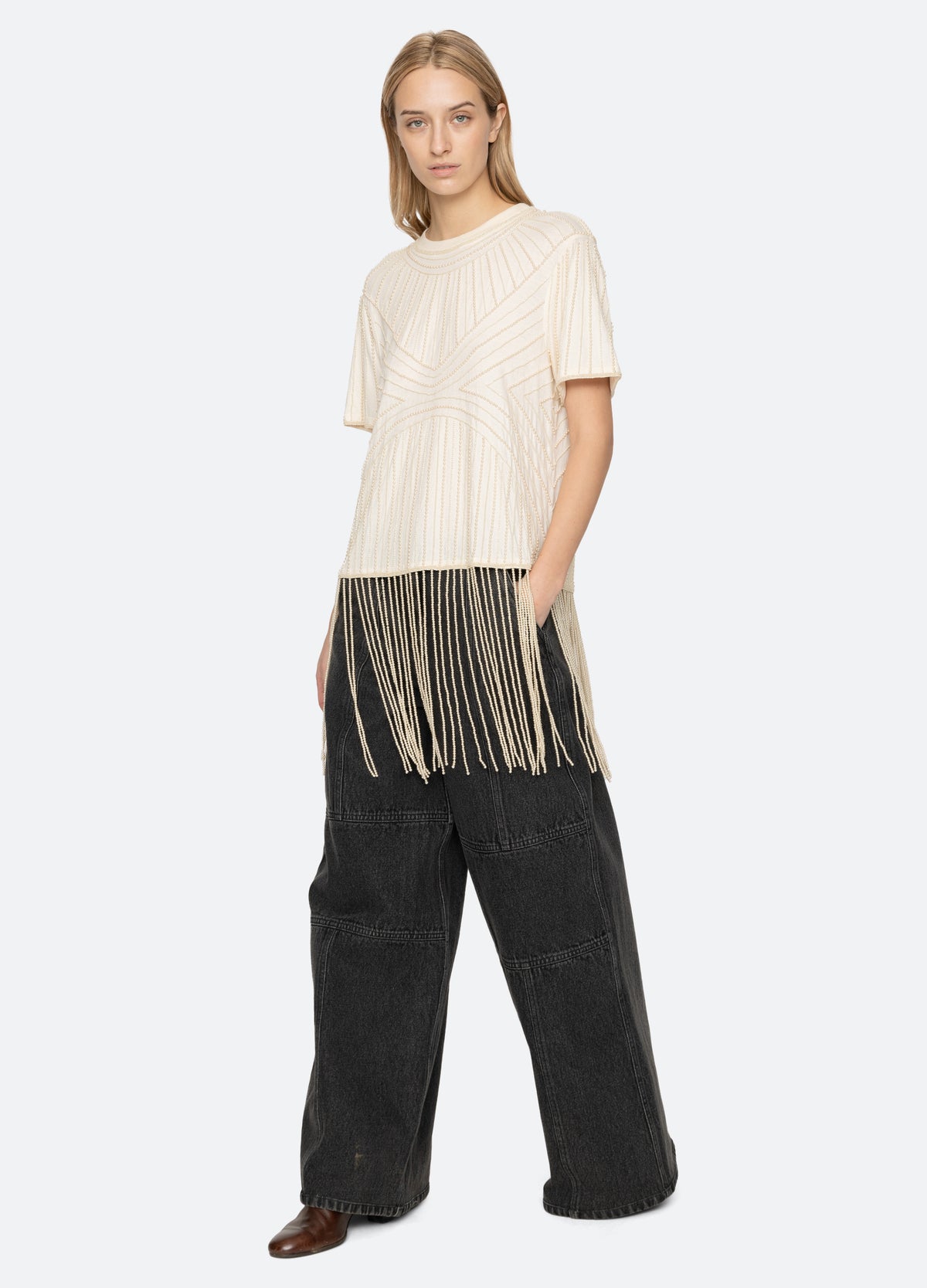 cream-carlotta s/s top-walking view - 6