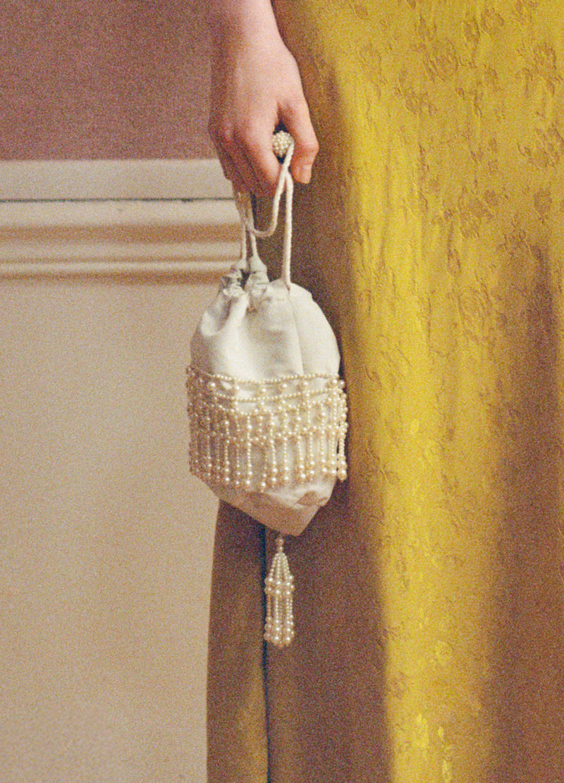 cream-carlotta bag-editorial view - 5