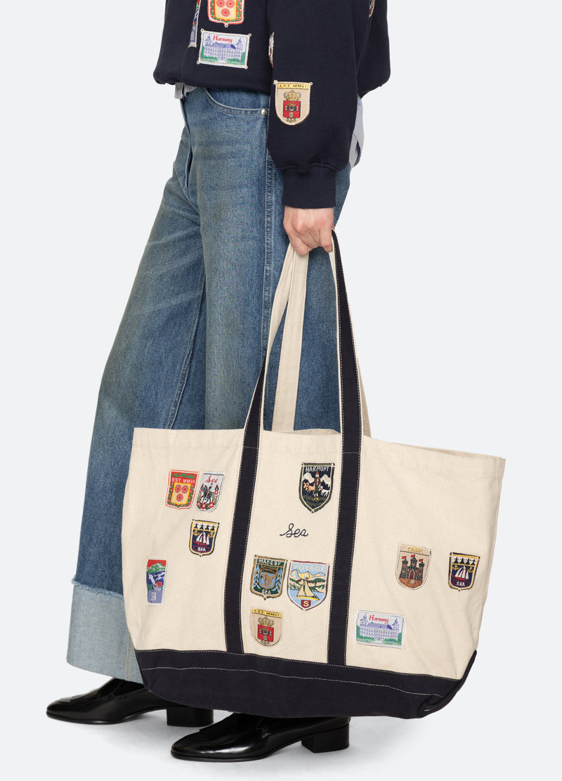multi-davis tote bag-detail view - 1