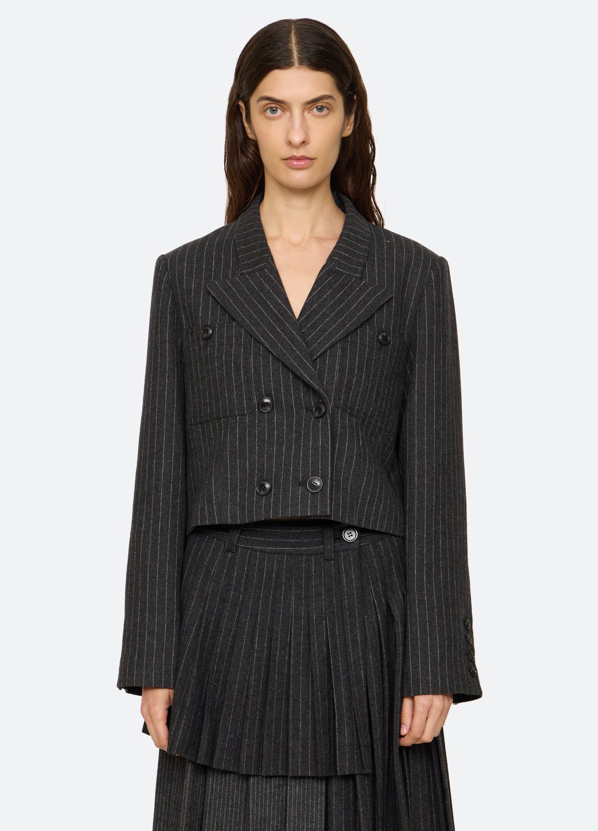 gray-johanna blazer-front view