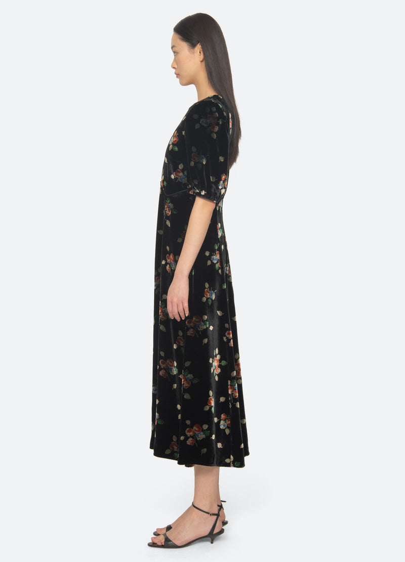 black-leda dress-side view - 4