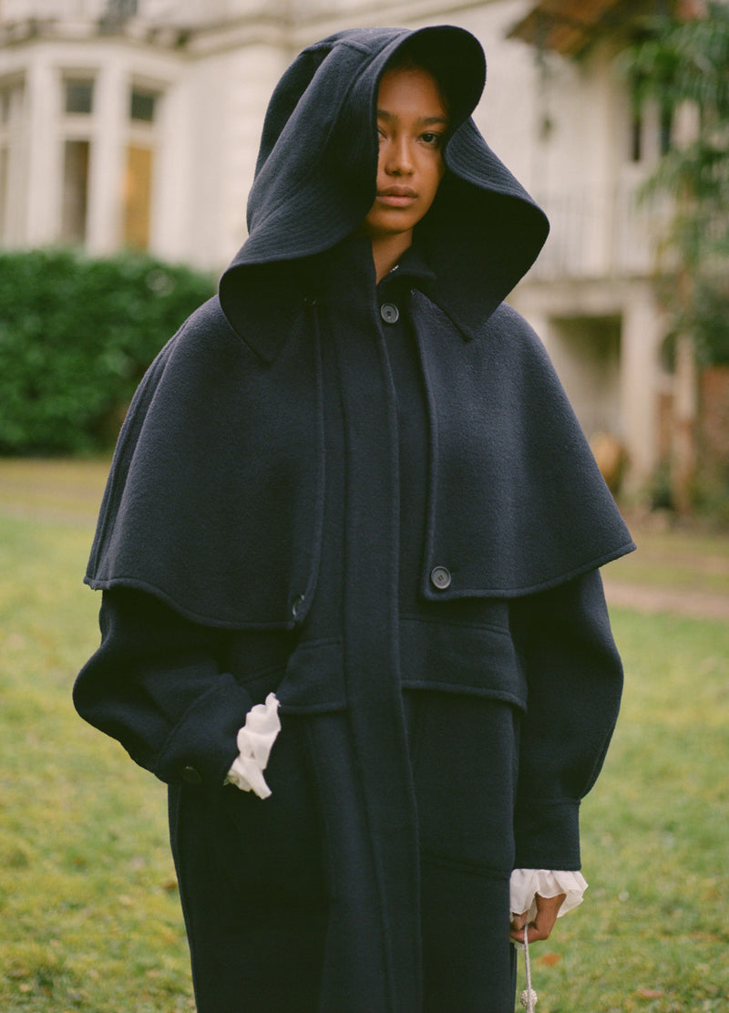 navy-lona coat-editorial view - 1