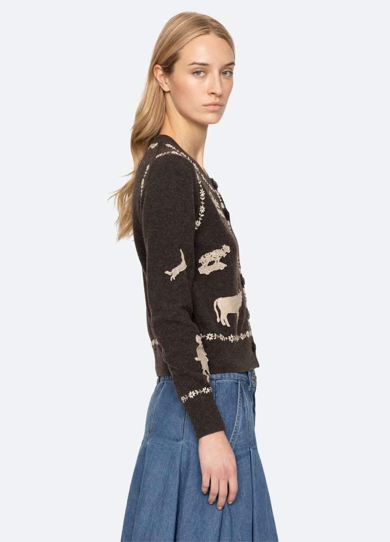 coffee-margeurite cardigan-side view - 12