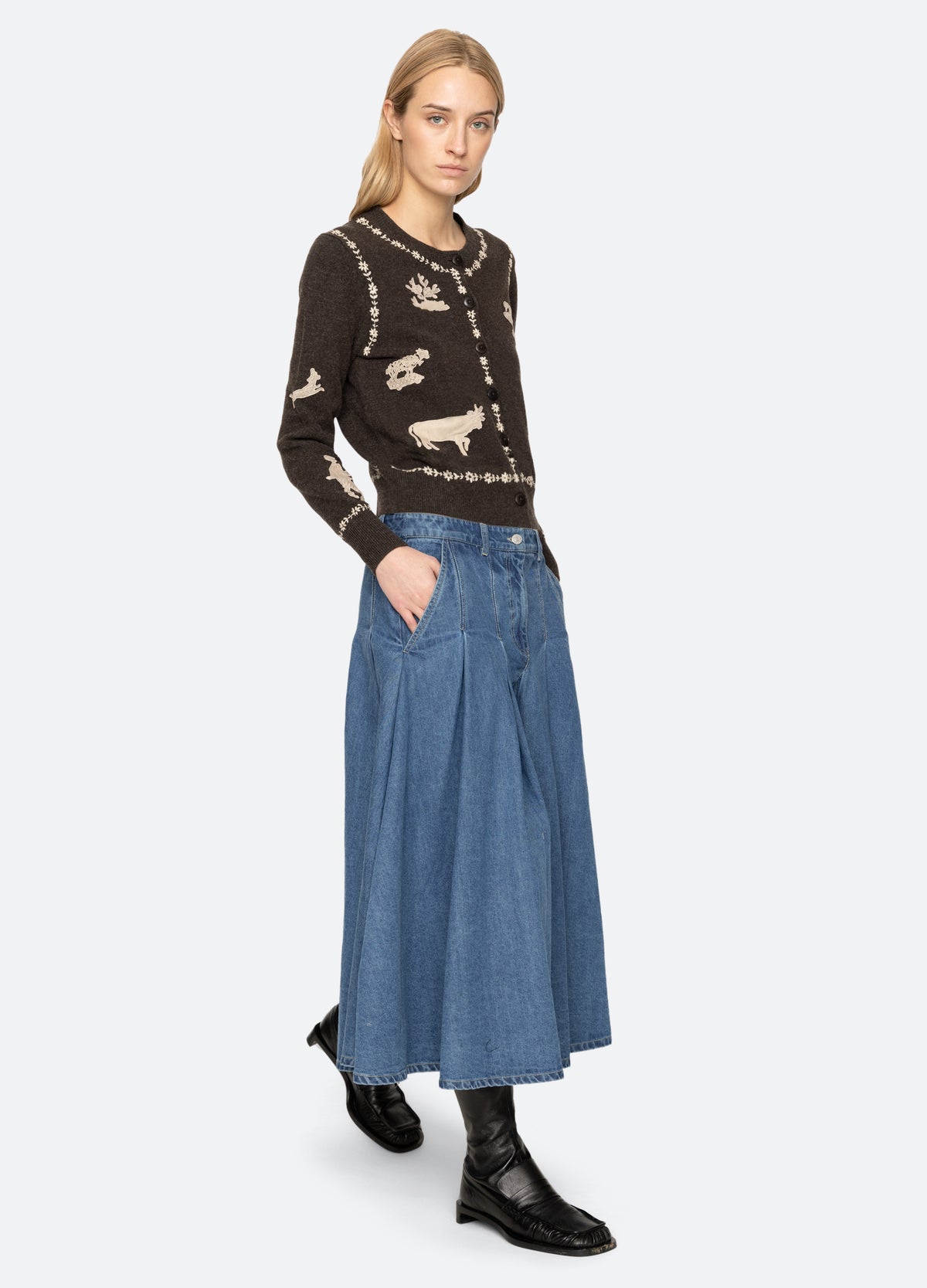 coffee-margeurite cardigan-full body view - 16
