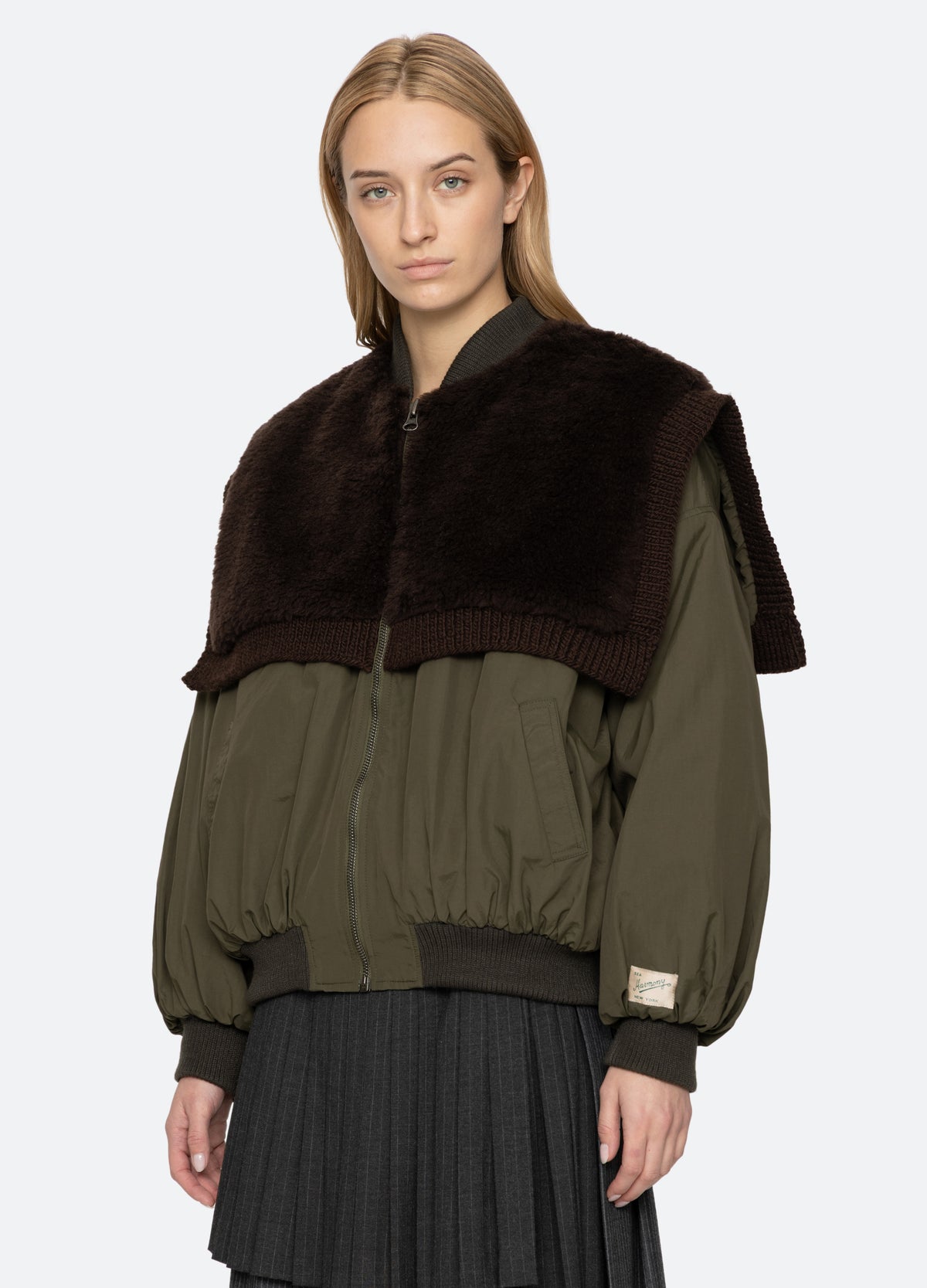army-marta bomber-three quarter view - 6