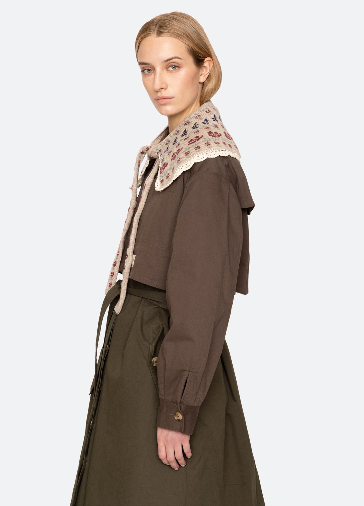 cream-preston collar-side view - 5