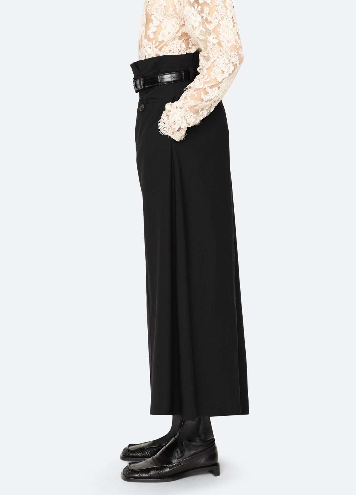 black-remi skirt-side view - 4