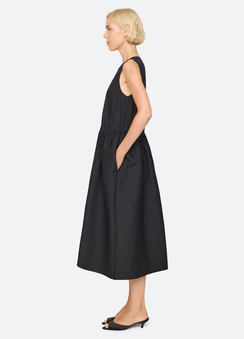 black-roni dress-side view - 3