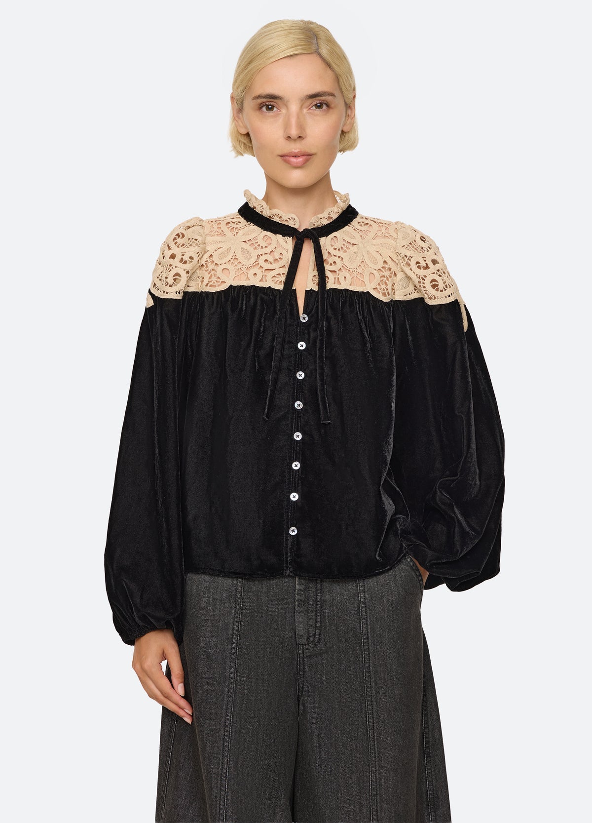 black-shiloh top-front view - 5