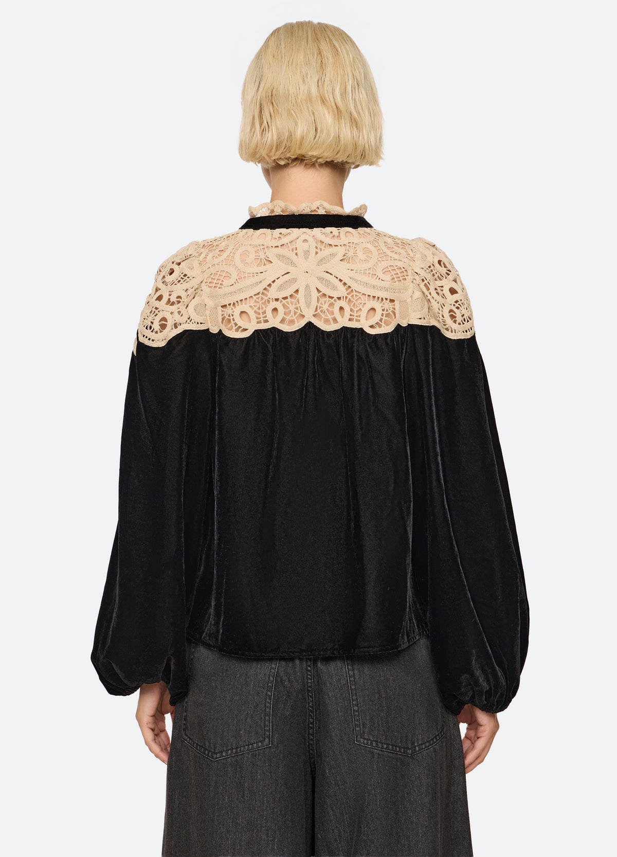 black-shiloh top-back view - 2