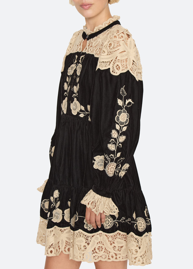 black-shiloh mini dress-detail view - 7