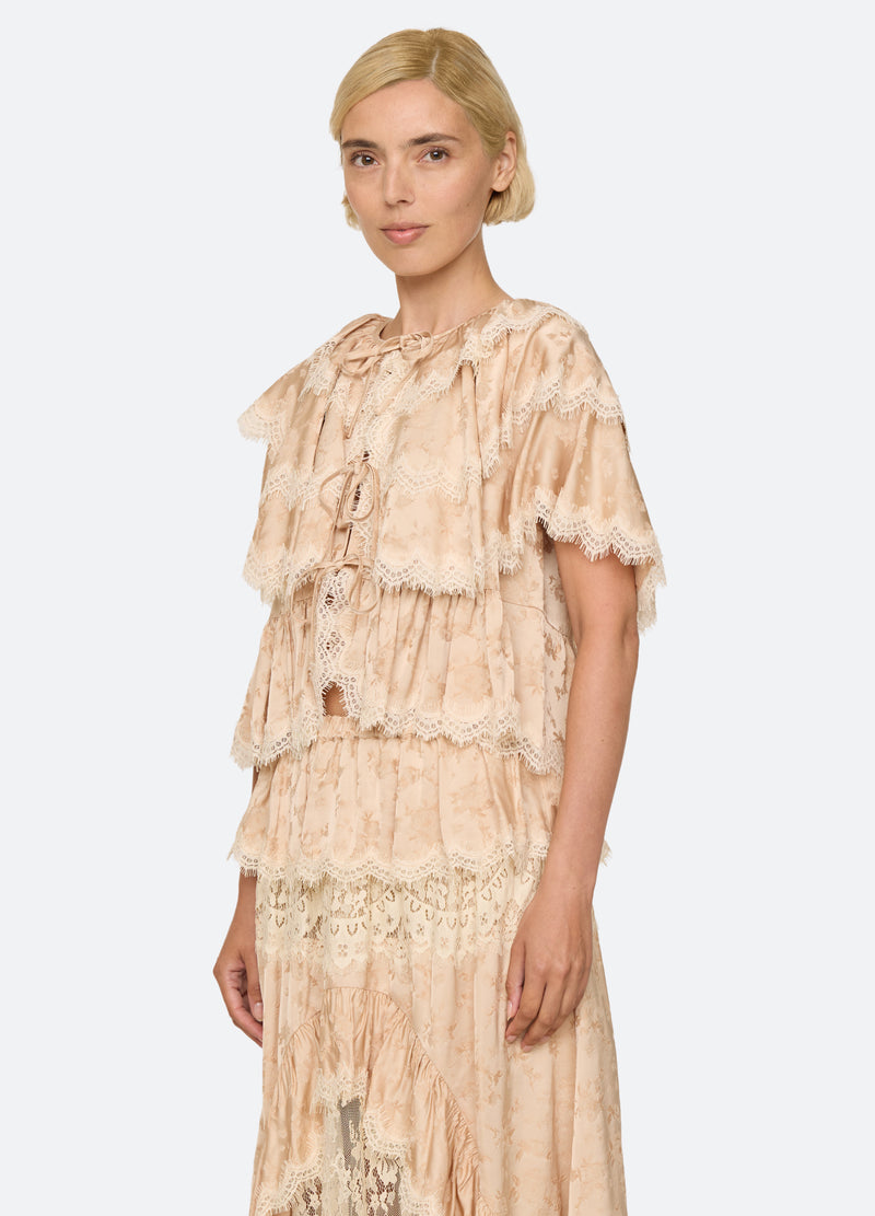 nude-shay top-three quarter view - 6