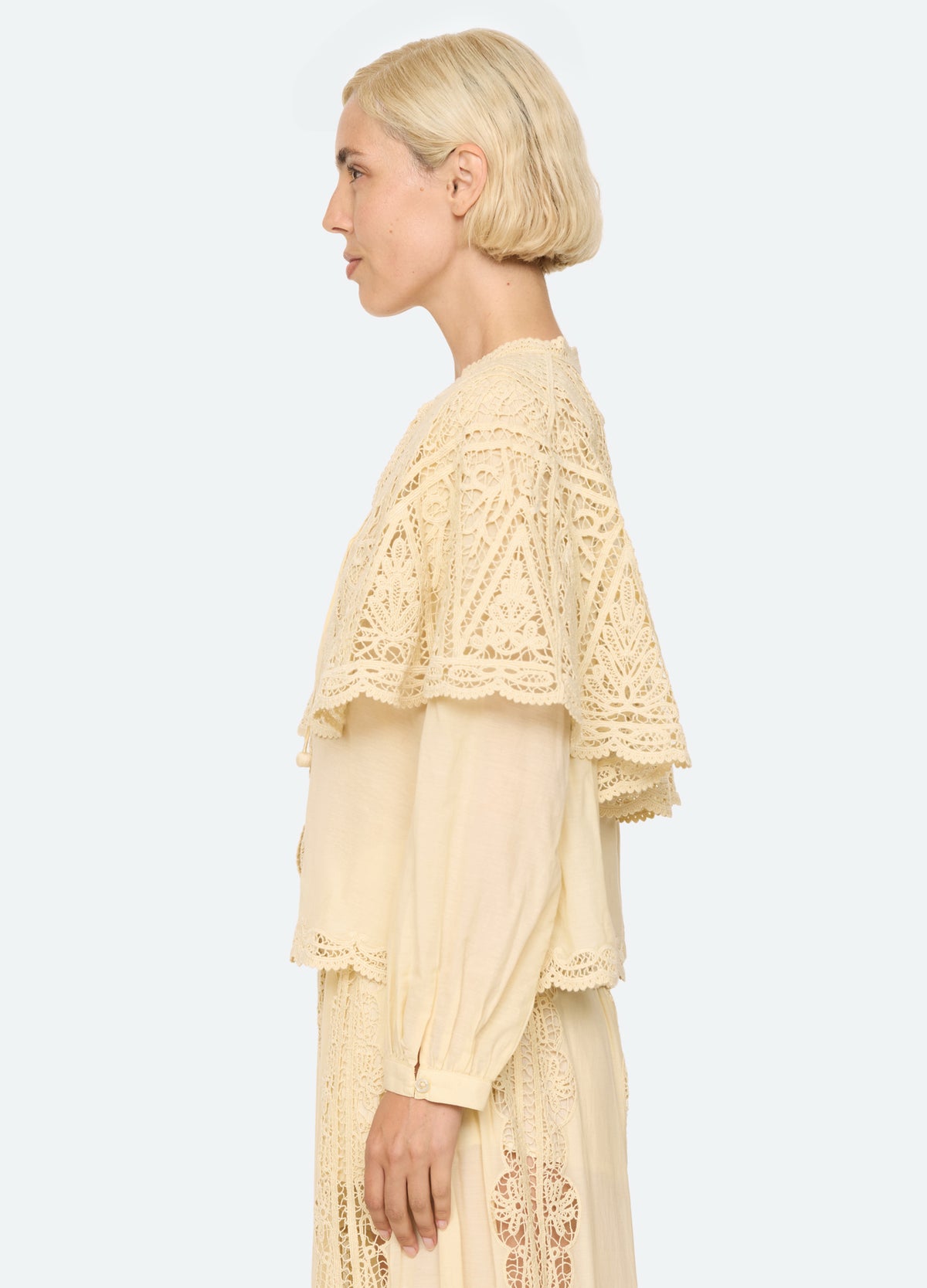 cream-vali top-side view - 5