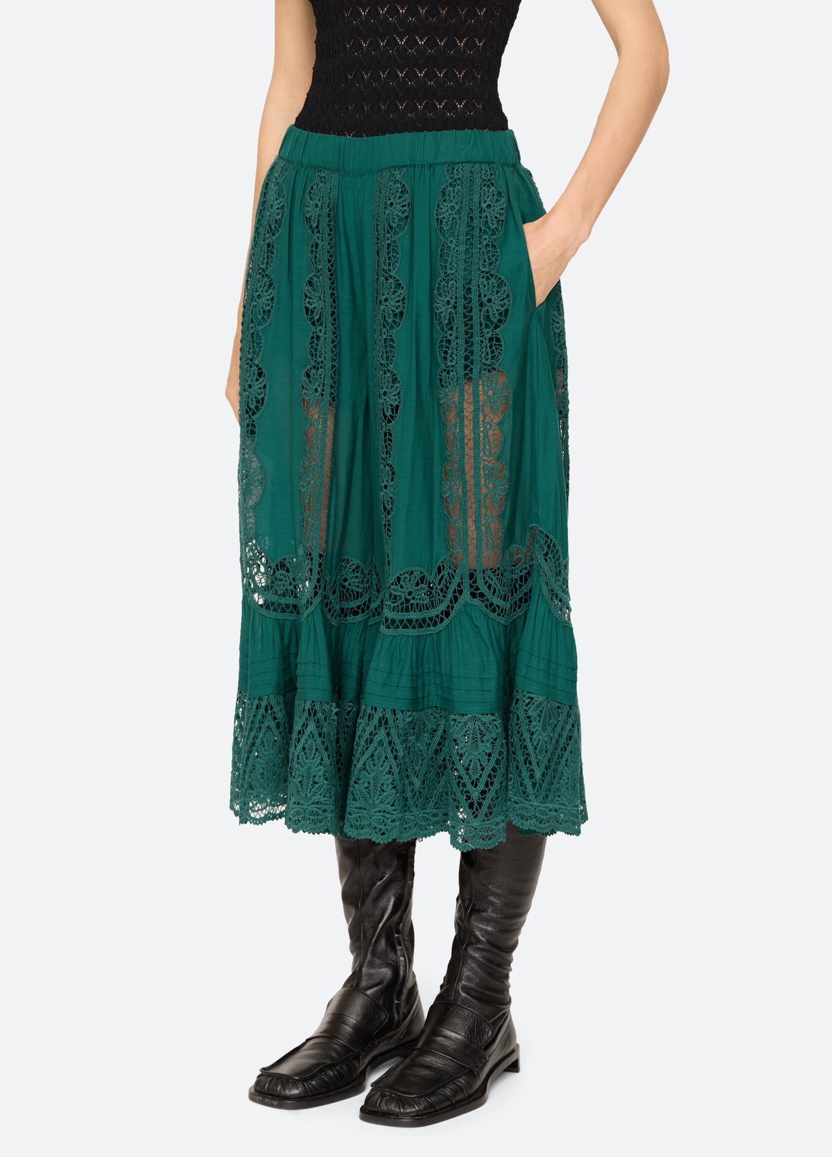 green-vali pants-three quarter view - 15