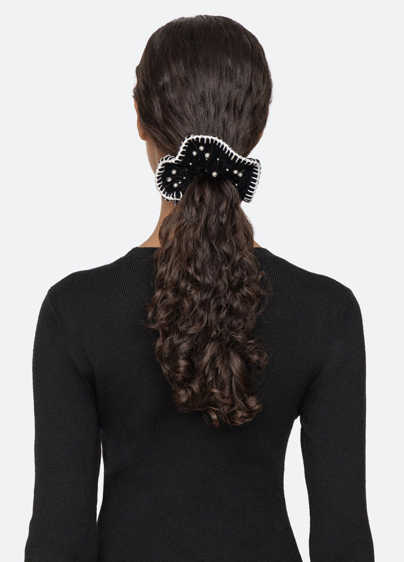 black-pearl scrunchie-back view - 4