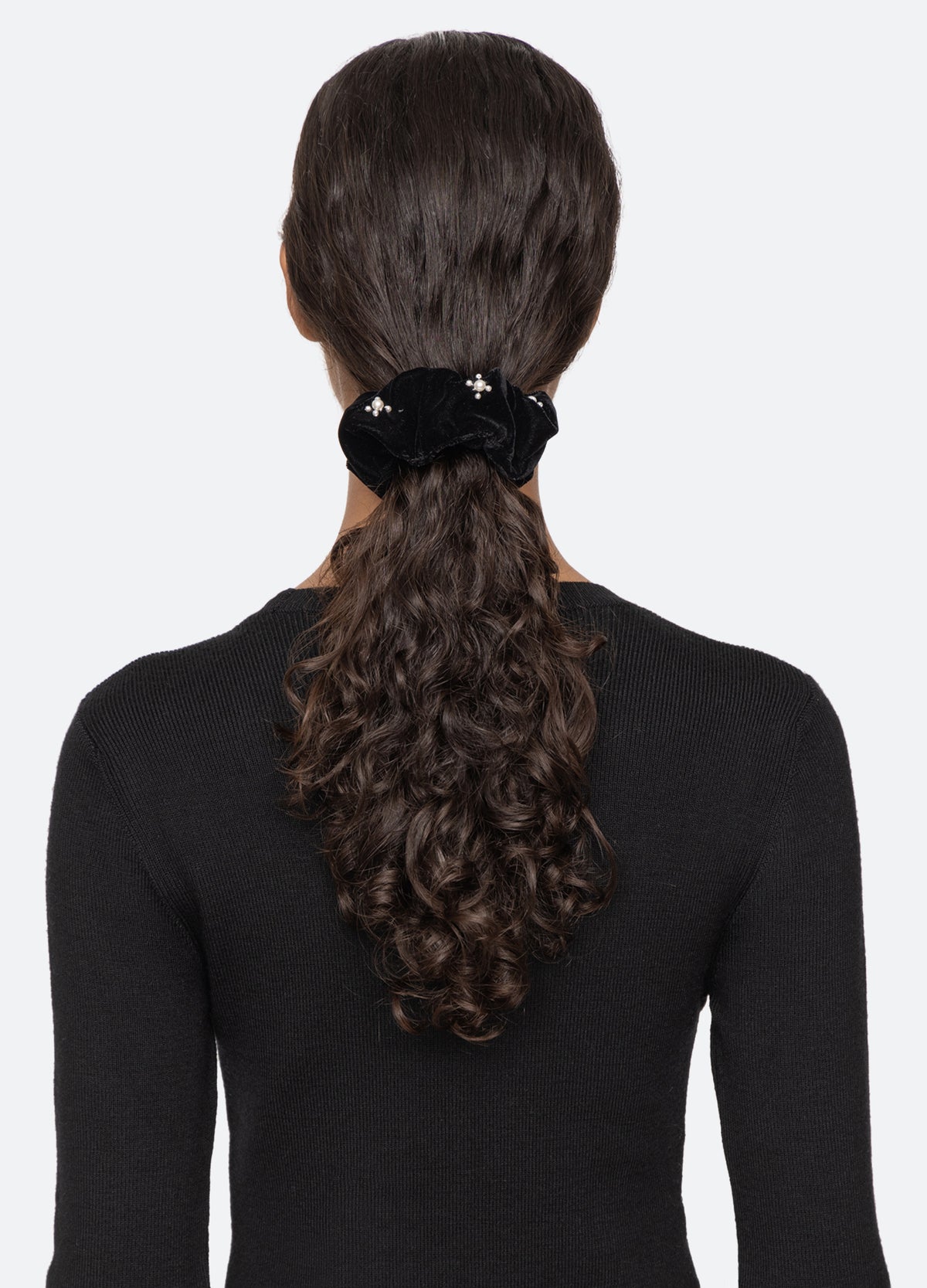 black-velvet scrunchie-back view - 5