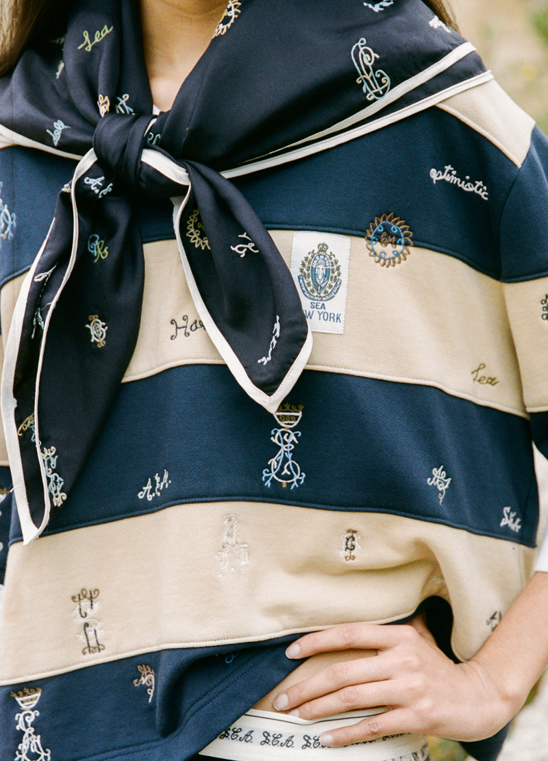 multi-juliet rugby top-editorial view - 2