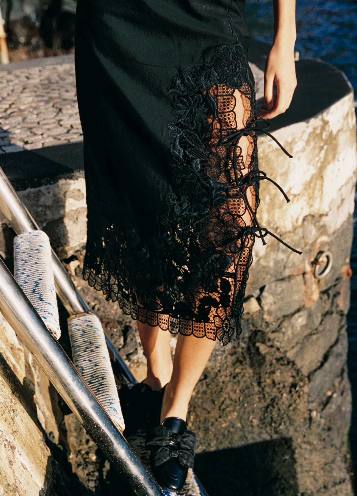 black-katharine skirt-editorial view