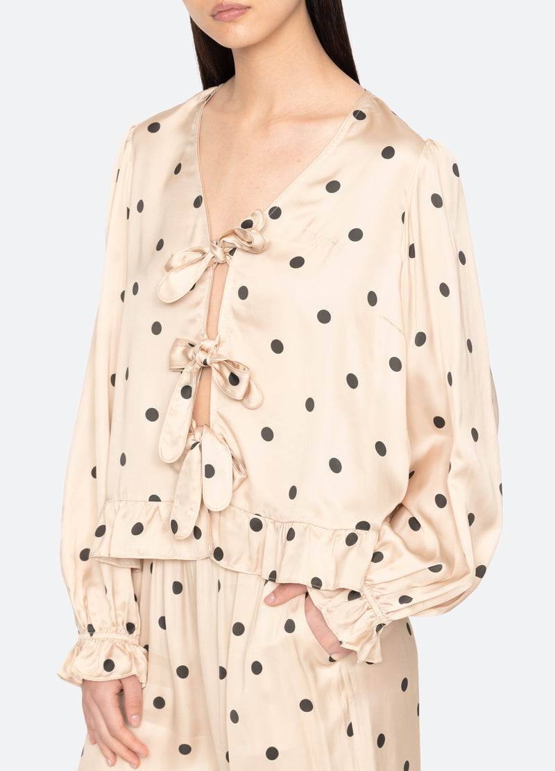 cream-paulette pj set-detail view - 7